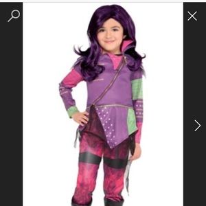 Disney Descendants Mal Halloween costume with wig
